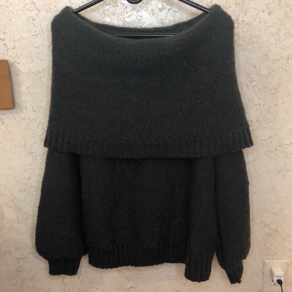 L’ACADEMIE Vesper Sweater in Grey - Picture 10 of 15